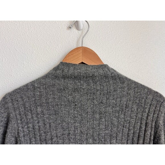 Jarbo 100% Cashmere Gray Ribbed Mock Neck Sweater Top Size 38 Thumbholes Luxe - Picture 5 of 7